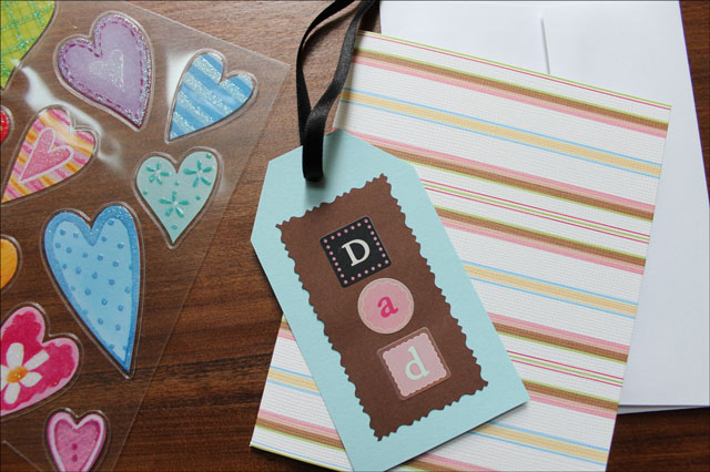 Making-Tag-DIY-Greeting-Car