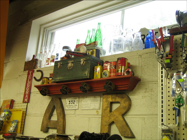 hardware-store-wall-02
