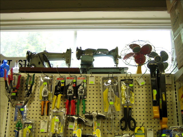 hardware-store-wall-03