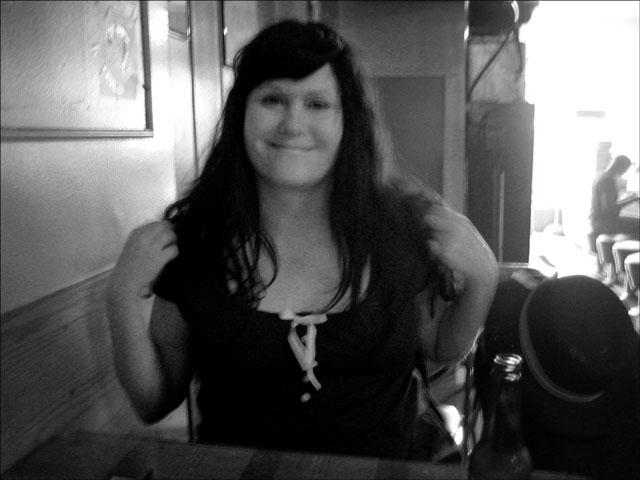 lou-in-restaurant