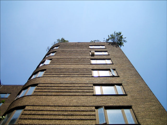 st-clair-w-balcony-03