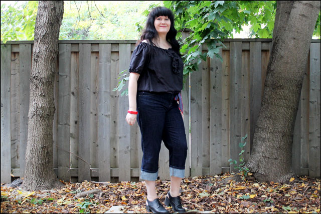 cropped-jeans-silk-top