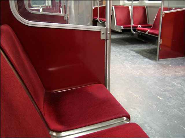 subway-seats