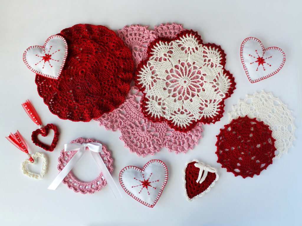 crocheted doilies wreath hearts felt embroidery handmade for valentines day decor 1024x768
